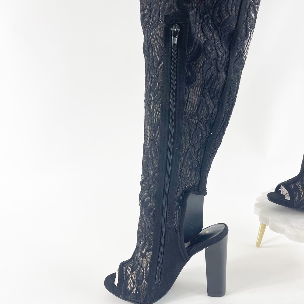 #429 New BAMBOO Spotlight Black Lace Thigh High Peep Toe Heels size 10 - Picture 6 of 14